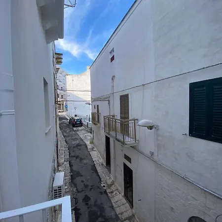 Cementine Suites- Traditional & Chic Ostuni